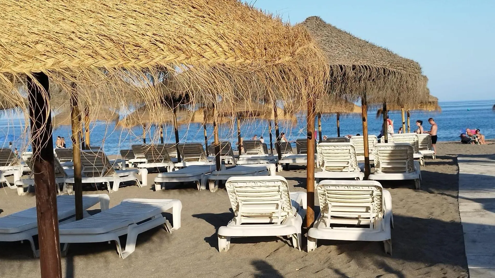 Apartmán Calidad, Terraza Y Piscina A 500M De La Playa Torremolinos