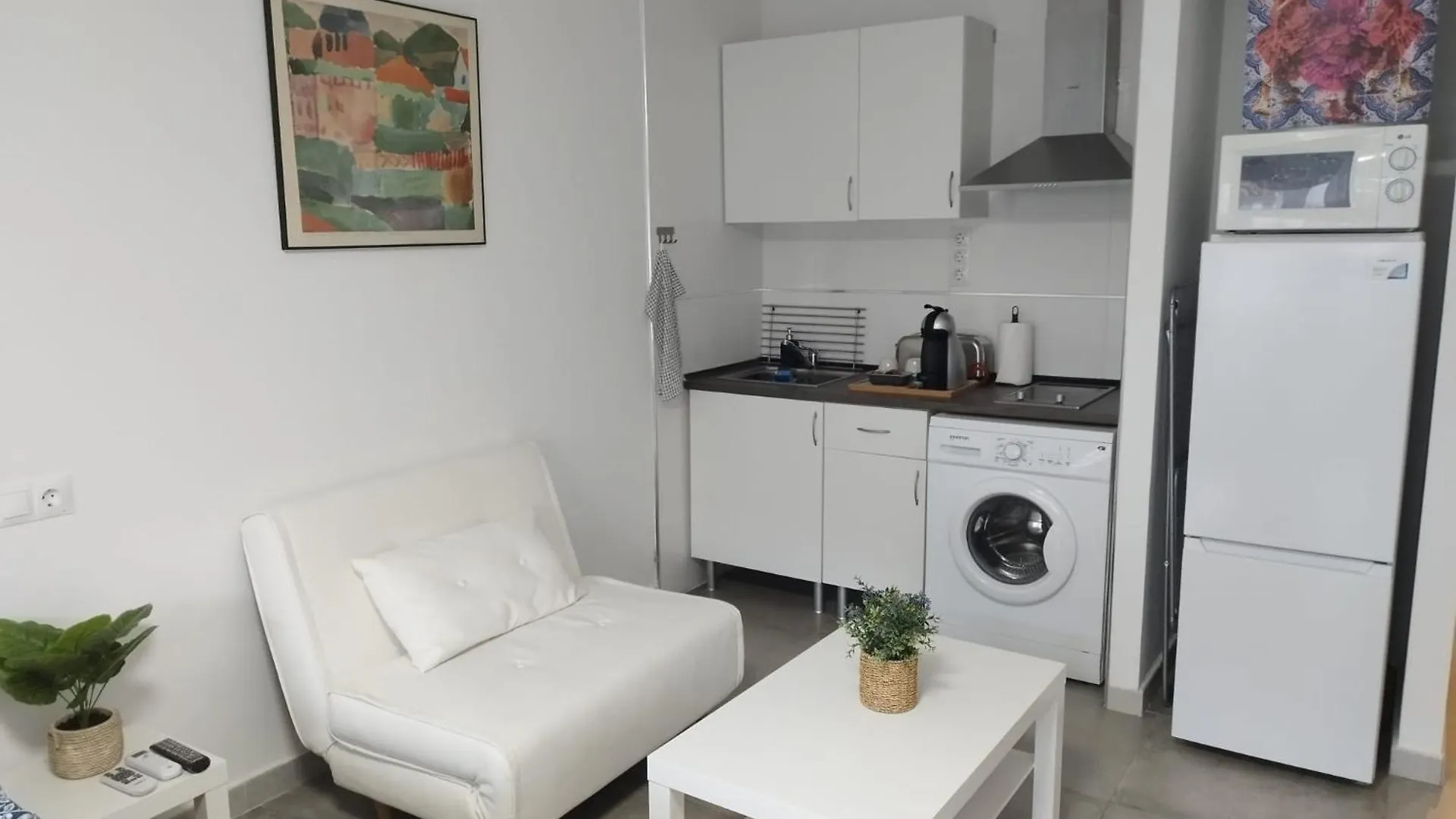 Apartmán Calidad, Terraza Y Piscina A 500M De La Playa Torremolinos 0*,  Španělsko